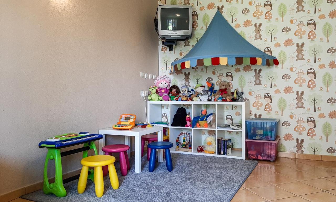 Cetniewo Pokoje I Apartamenty Władysławowo エクステリア 写真